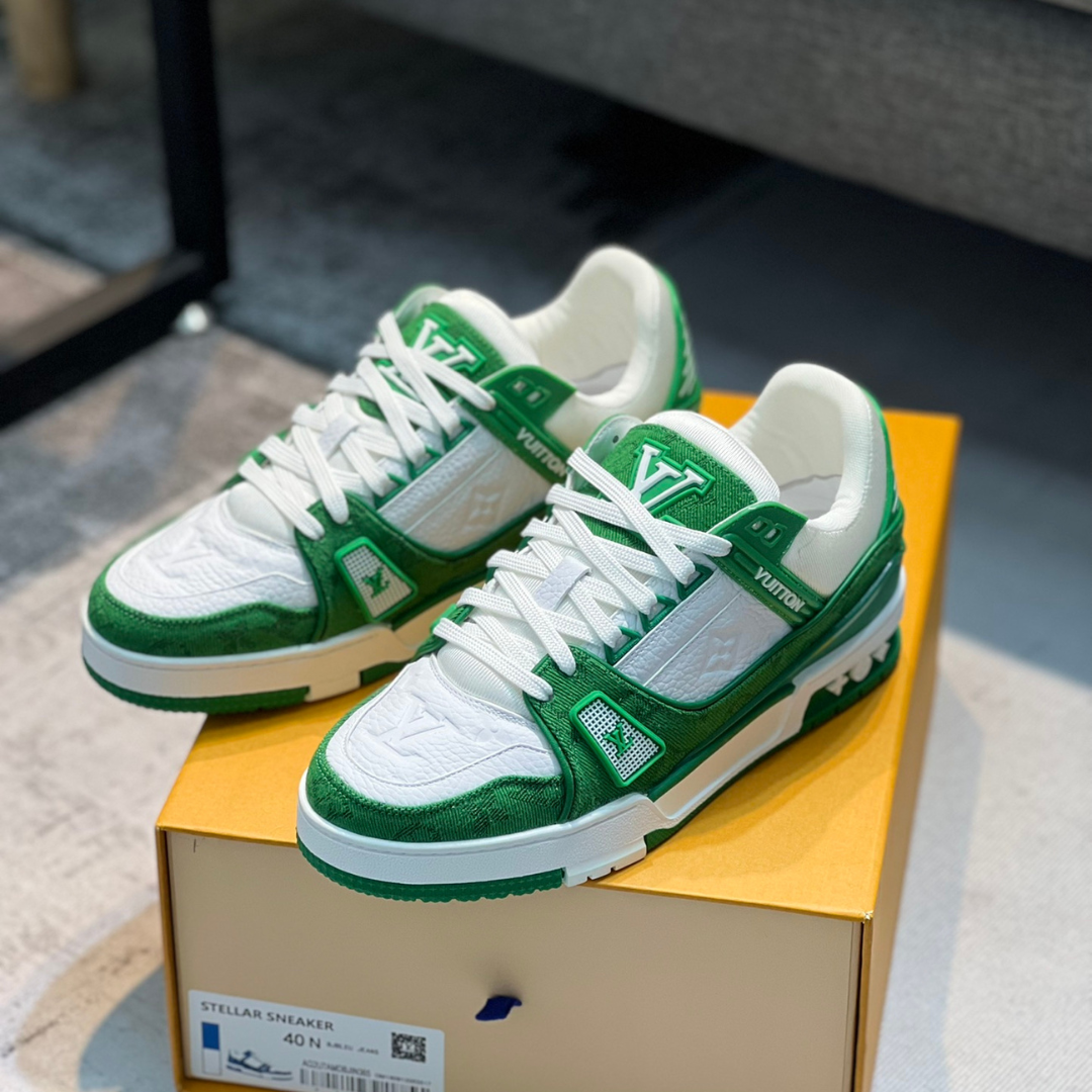 1st Copy LV Trainer Sneaker