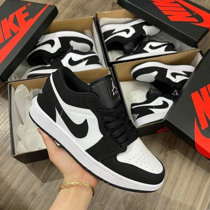 Air Jordans Retro 1- Exclusive Sneakers (First Copy)