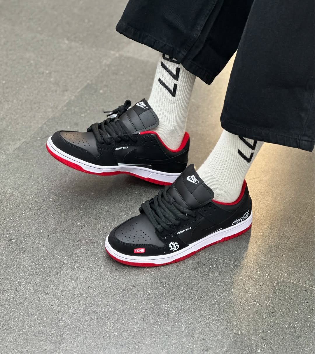 Sb Dunk Zero Coca-Cola Sneakers First Copy