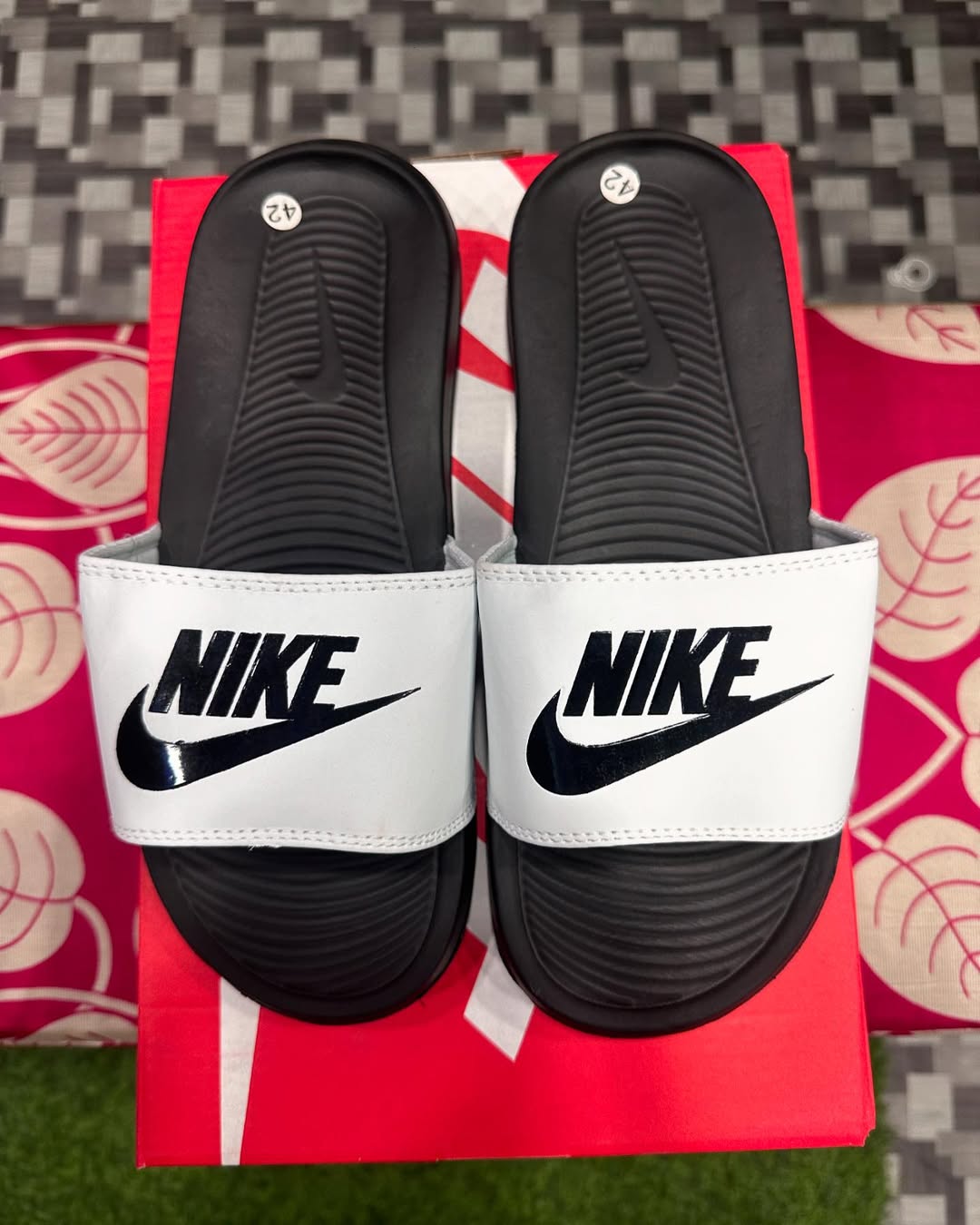 Nike Victori 003
